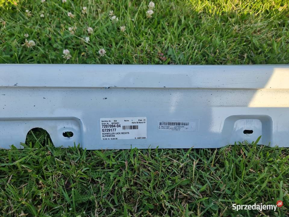 Nakładki progowe bmw f10 bez m pakietu