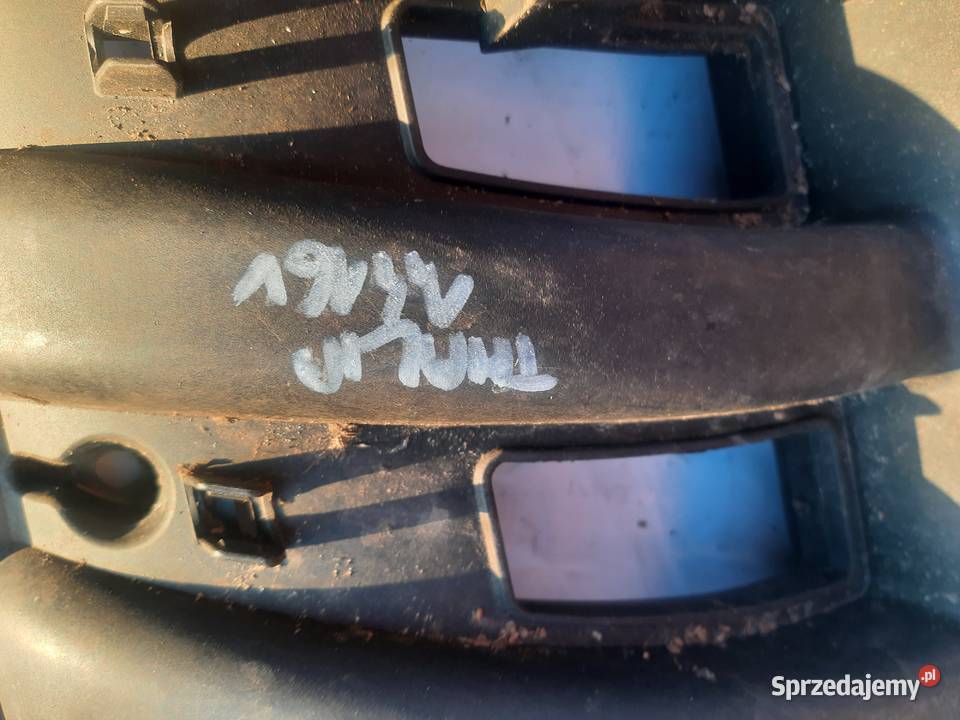 Renault Dacia Duster 16 16V kolektor ssący Kolektory ssące sprzedam