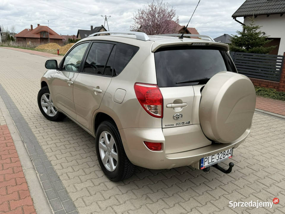 Toyota RAV4 Toyota RAV4 4x4 22D 2011 Bogata wielkopolskie Gostyń