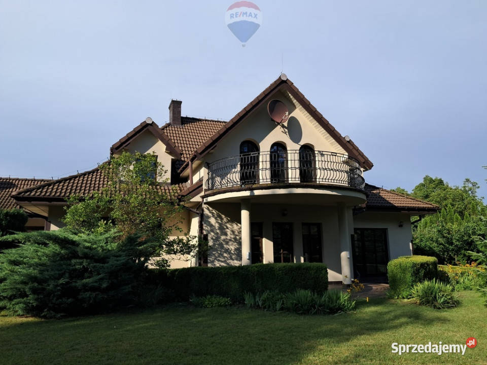 Rodzinny dom z dużą działką 5 minut Płocka Rok budowy 2005 Cekanowo