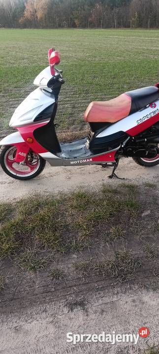 Sprzedam skuter 4t 80 wielkopolskie Kobierno
