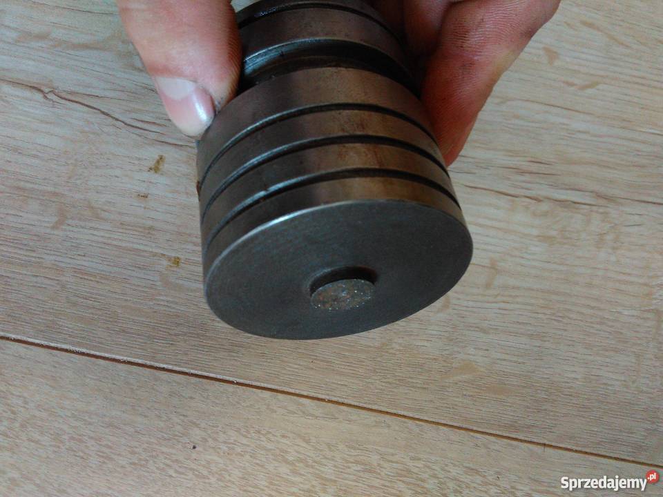 Tłok podnośnika FARMMOT 250D podnośnik FARM MOT