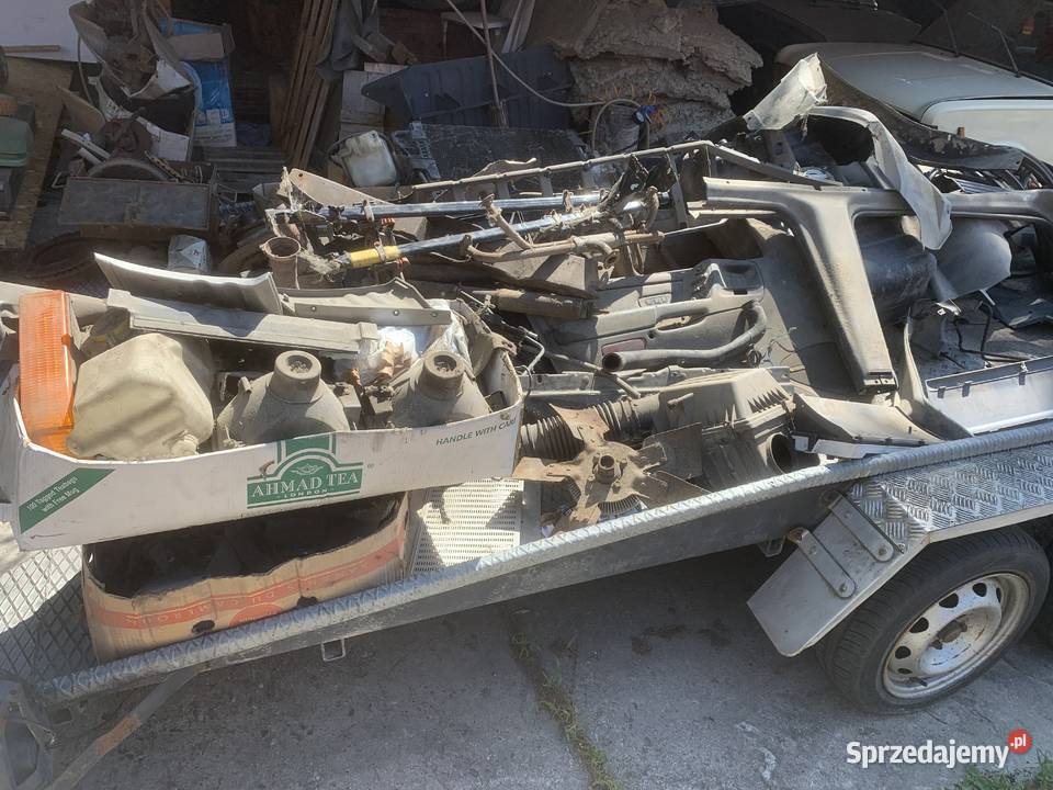 Jeep ZJ V8 1998 części różne z demontażu Rok produkcji 1998