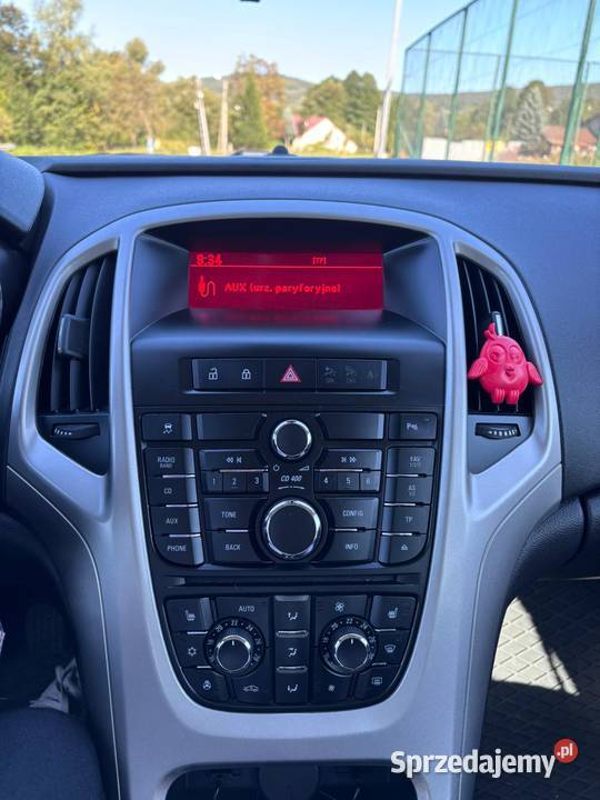 Opel Astra J Sports Tourer 14 Turbo 140