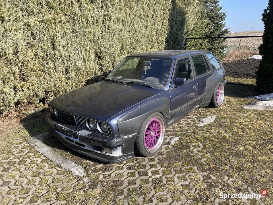BMW e30 uszkodzony Chełm