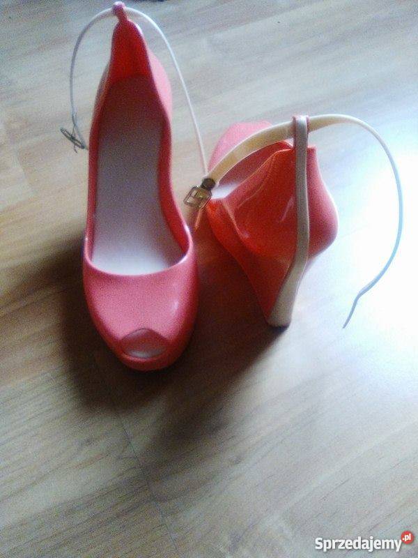 Gumowe koturny 39 Nowa Sól