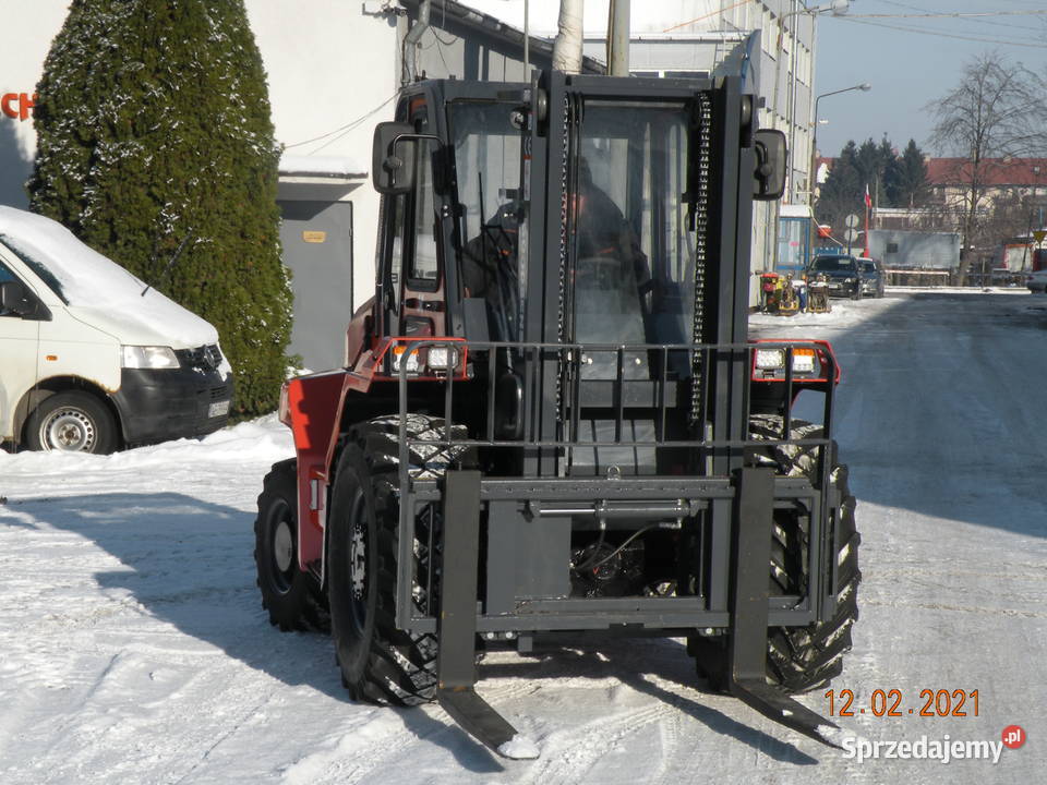 Terenowy wózek widłowy 4x4 4WD prześwit 350mm Elbląg
