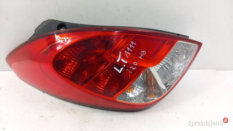 HYUNDAI I20 I HB LAMPA TYŁ LEWY Zbierkowo