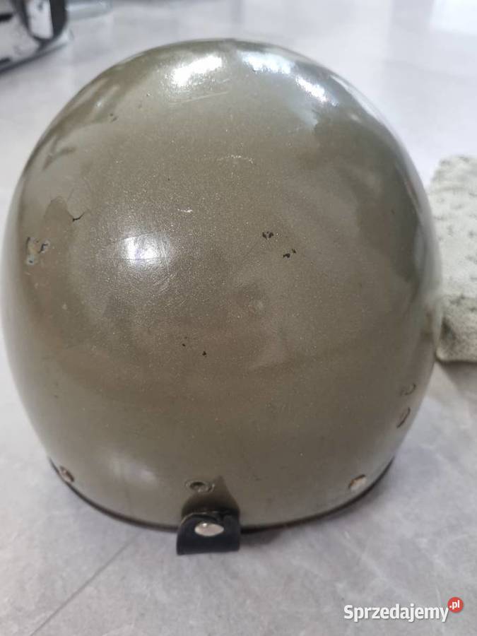 Kask orzeszek z daszkiem z PRLu świętokrzyskie