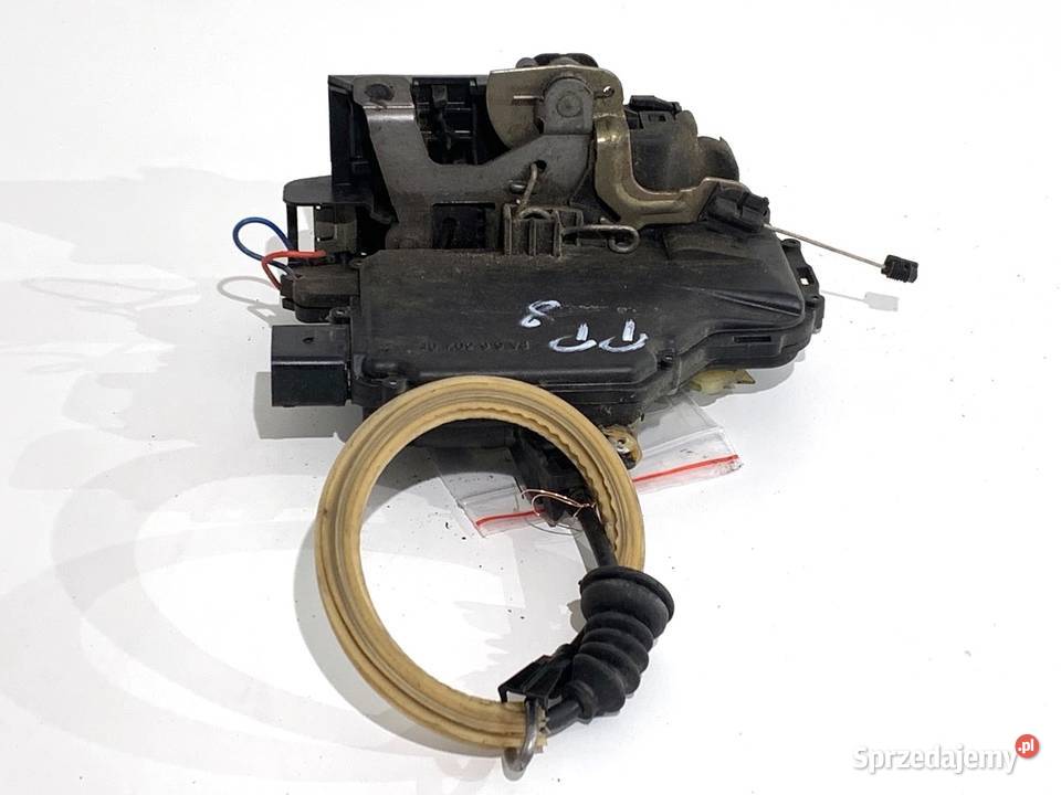 ZAMEK DRZWI PRAWY PRZÓD SEAT LEON I Hatchback