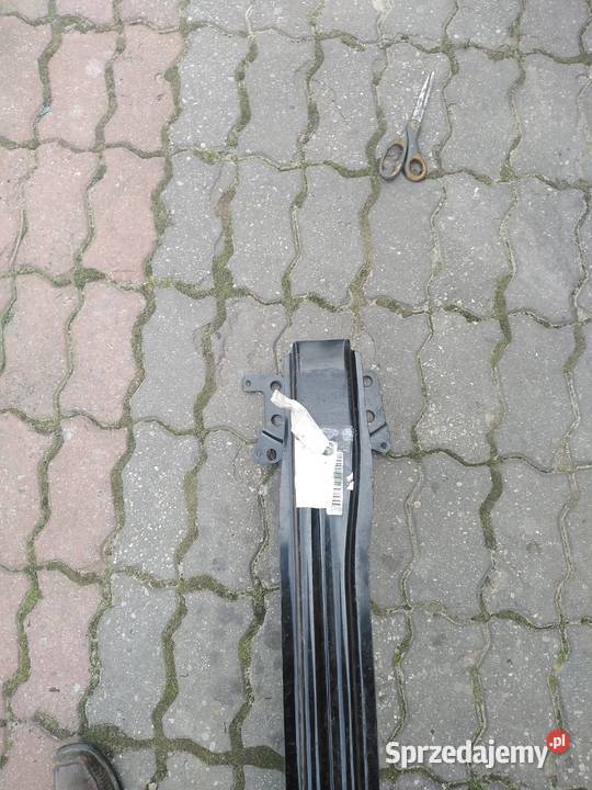 Belka zderzaka przód vw Caddy Touron nowa Górno