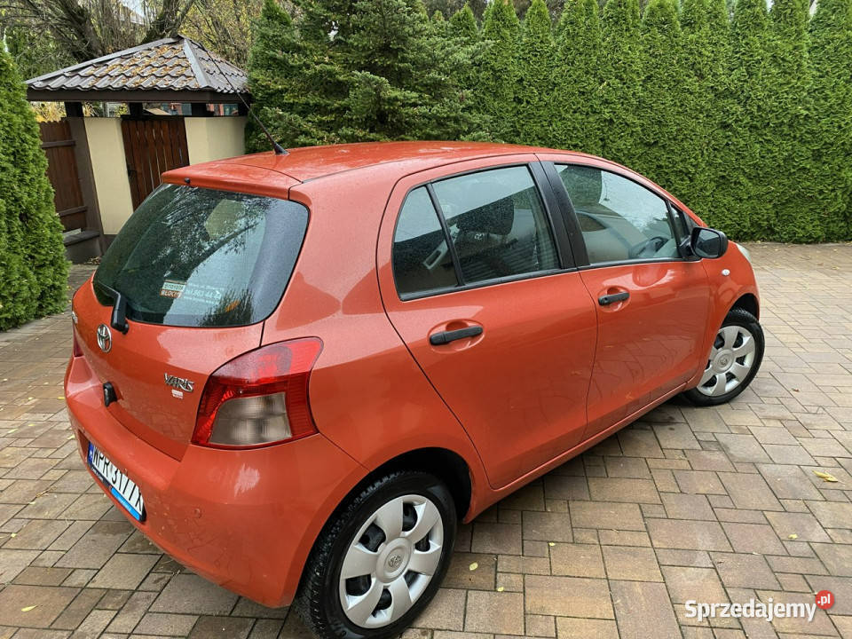 Toyota Yaris II Wł Krajowy Luna 13 Benzyna 5 czujnik parkowania