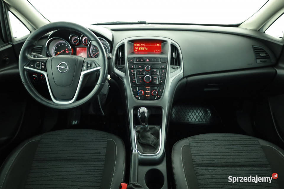 Opel Astra 14 T 238354km Piaseczno sprzedam