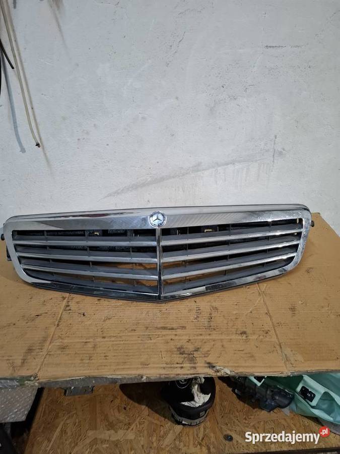Mercedes C klasa W204 Chrom Atrapa Grill