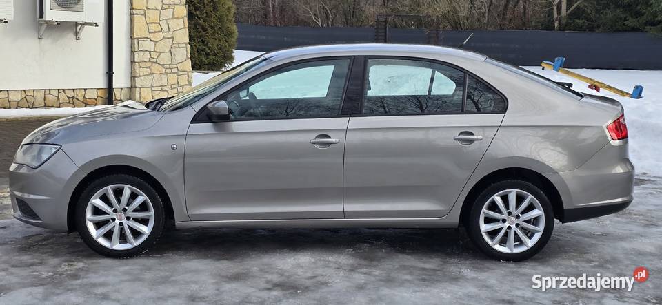 Seat Toledo 167 Grzane Fotele PDC Alu Opony Lato złoty Lublin