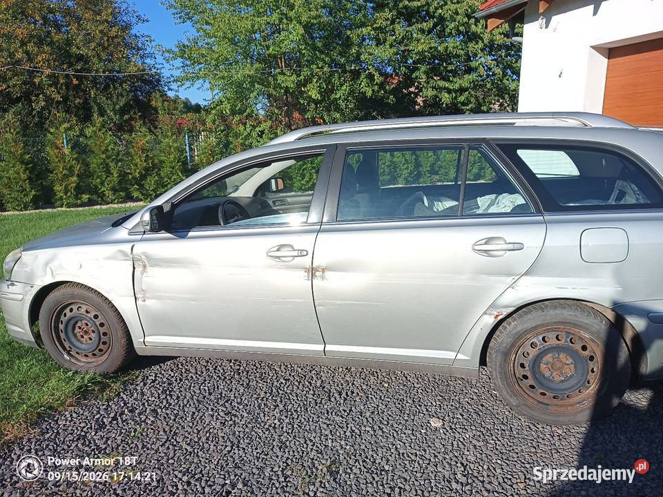 Toyota Avensis kombi diesel 223 tkm Toyota Łagów sprzedam