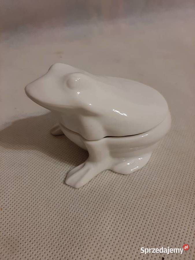 Śliczna figurka porcelanowapuzderko żabka Inowrocław