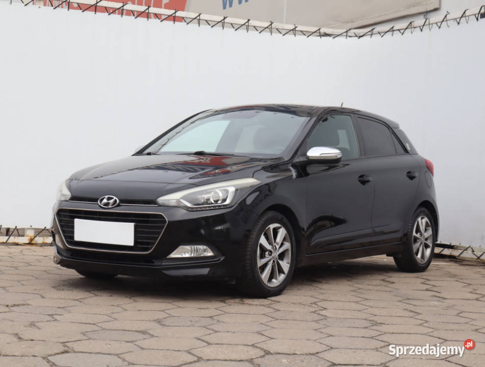 Hyundai i20 10 TGDI czujnik parkowania i20