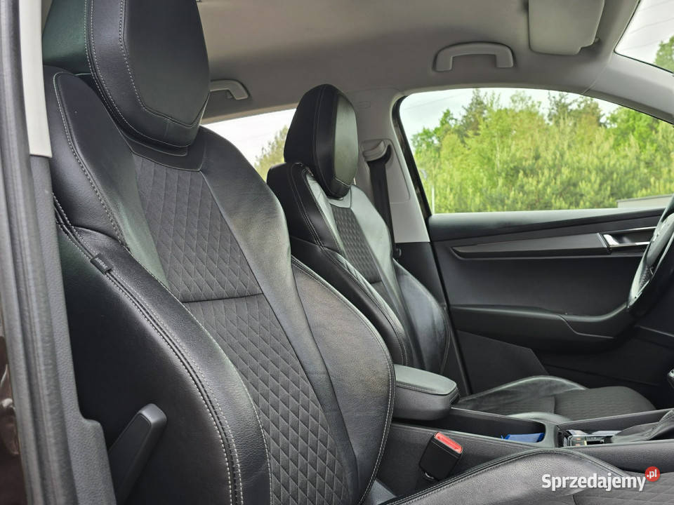 koda Karoq 20 TDi 150 DSG 4x4 STYLE Salon przyciemniane szyby