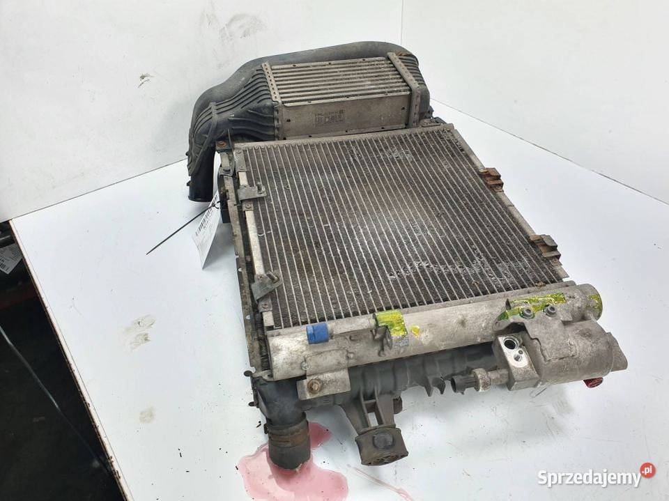 PAS PRZEDNI CHŁODNICE OPEL ZAFIRA A 24406701 Pozostałe Lipno