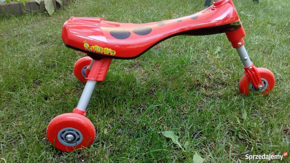Jeździk Scuttle bug trójkołowy