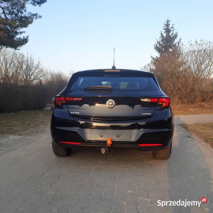 Sprzedam Opla Astrę K z 2018r 14 benzyna 125 czujnik deszczu Puławy