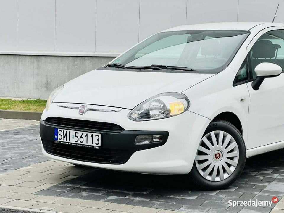 Fiat Punto Evo Fiat Punto Evo 12 Benz nawigacja światła do jazdy dziennej Mikołów