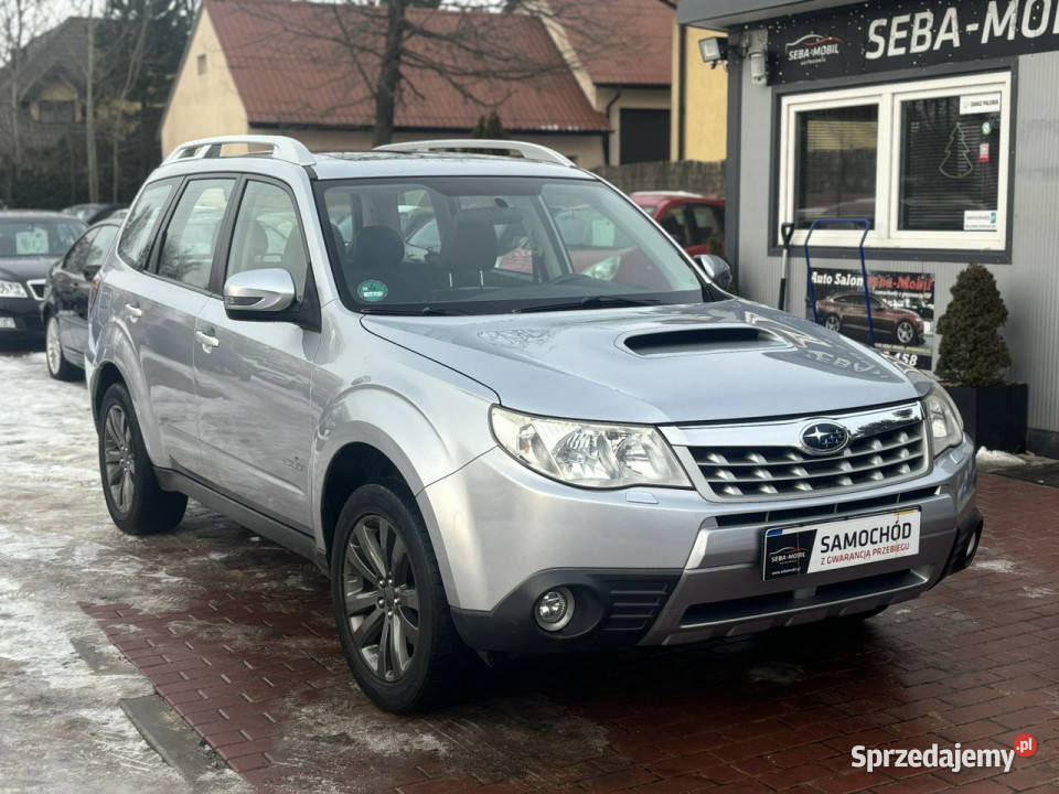 Subaru Forester Gwarancja Serwis Skóra Szyber czujnik zmierzchu