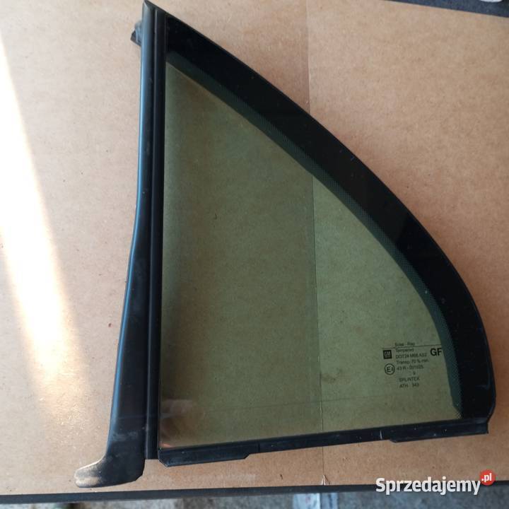 9701r Cadillac Catera szyba boczna tylna lewa dolnośląskie Złotoryja sprzedam