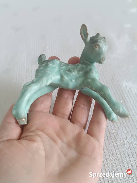 Piękny porcelanowy jelonek