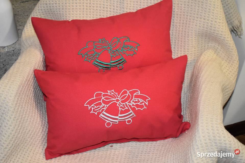 Poszewka Świąteczna Haftowana 50 x 30 Stare Kupiski sprzedam
