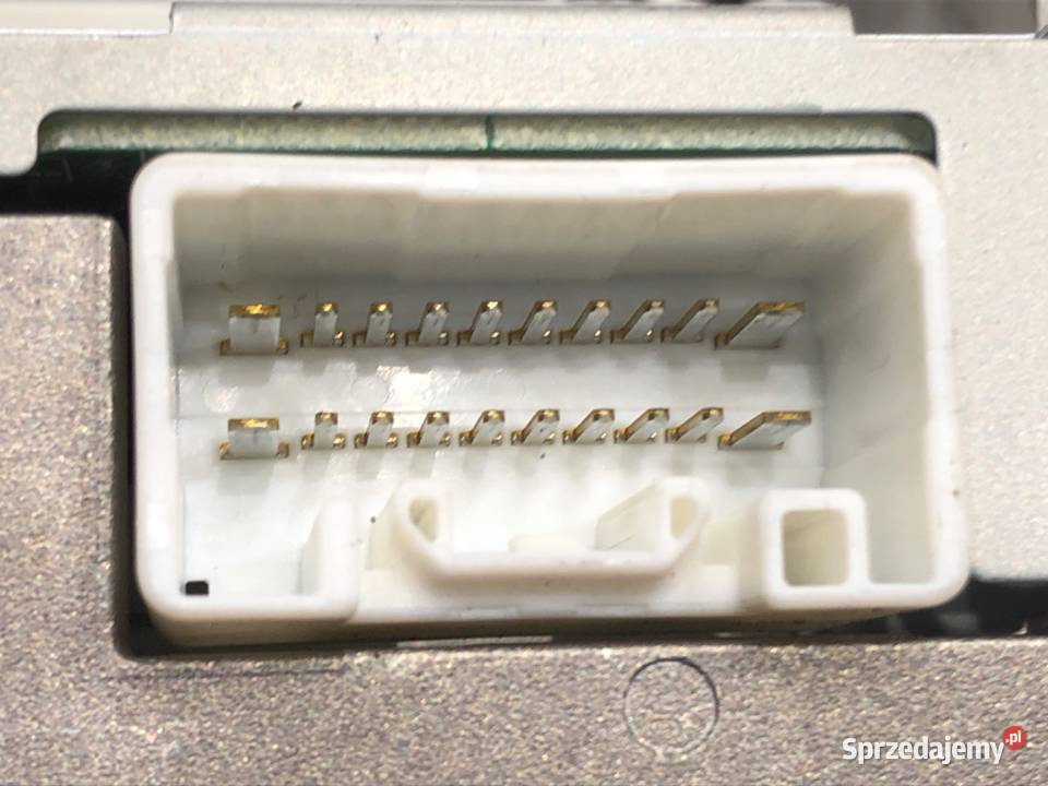 RADIO MITSUBISHI MIRAGE SPACE STAR 8701A358