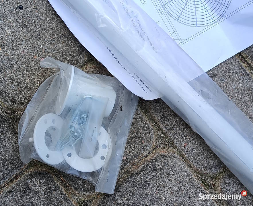 Sprzedam kosz obrotowy do szafki narożnej