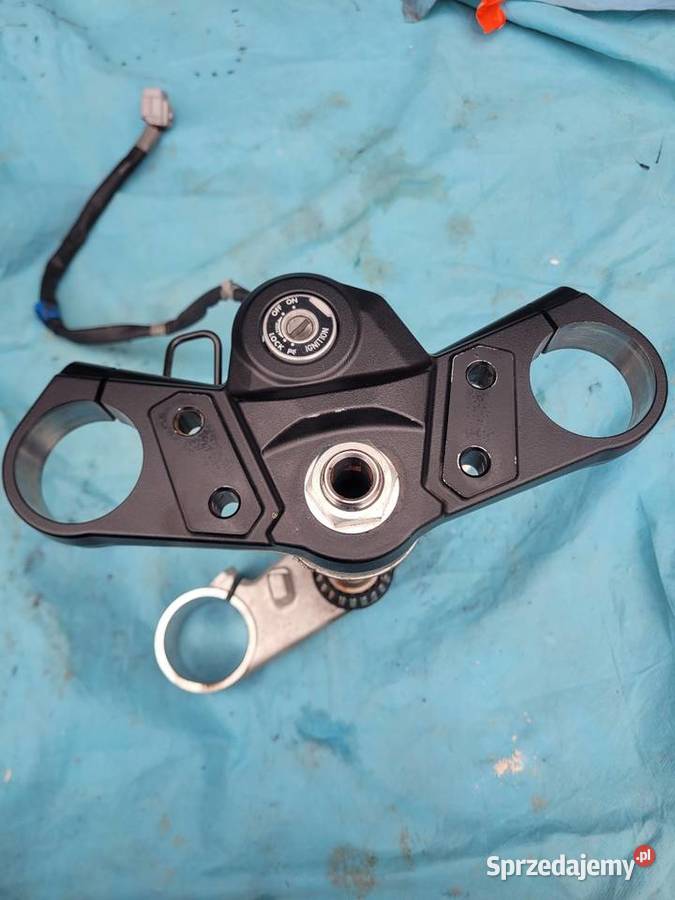 Suzuki GSX 8 R PÓŁKA GÓRNA DOLNA SZTYCA Nowy Tomyśl sprzedam