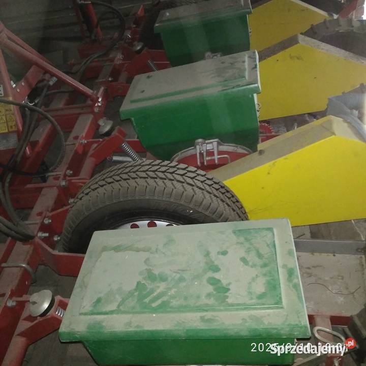 Siewnik do kukurydzy S100 Niedrzwica Kościelna sprzedam