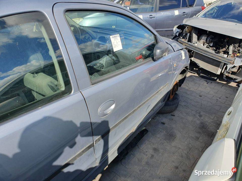DRZWI PRAWE PRZÓD OPEL CORSA C L163 Lipno
