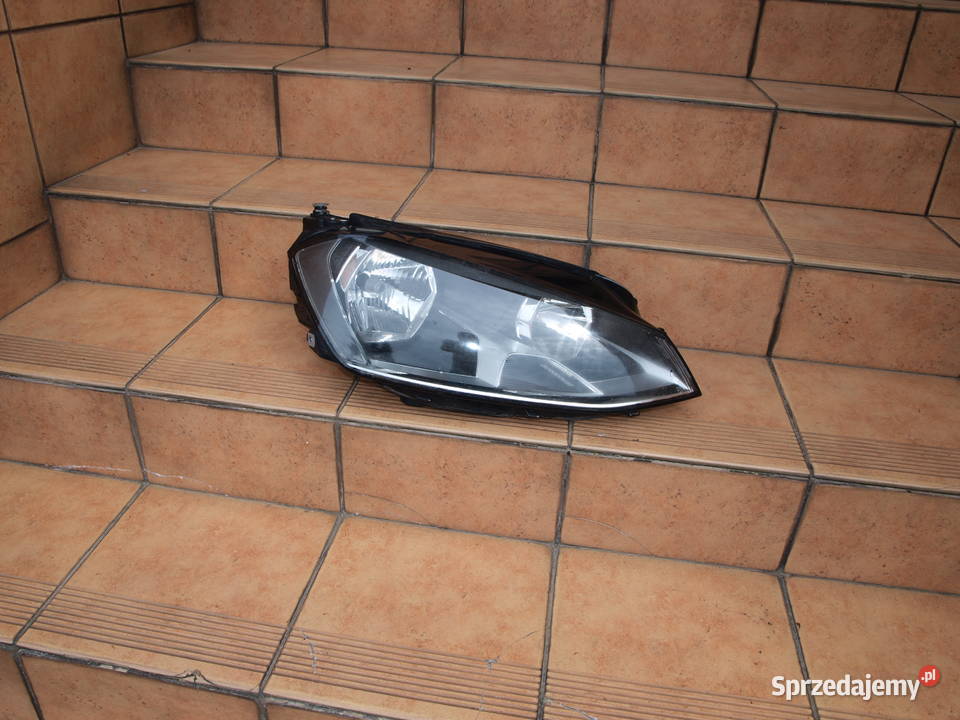 VW Golf 7 VII lampa prawa przód zwykła 2012 wielkopolskie Kalisz