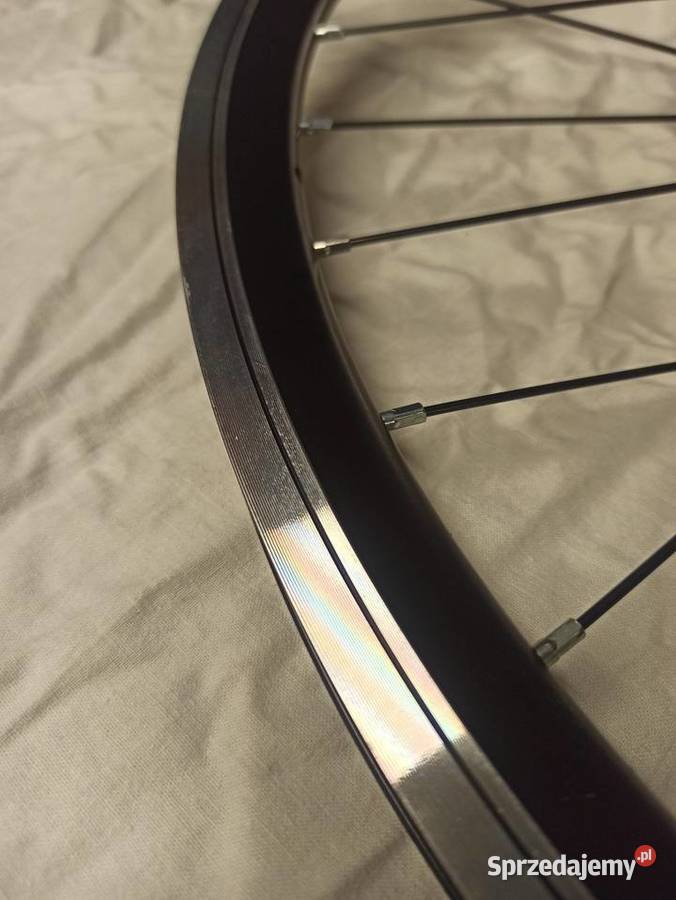 Koło przód łożyska 28 29 tarcza na 6 śrub podkarpackie