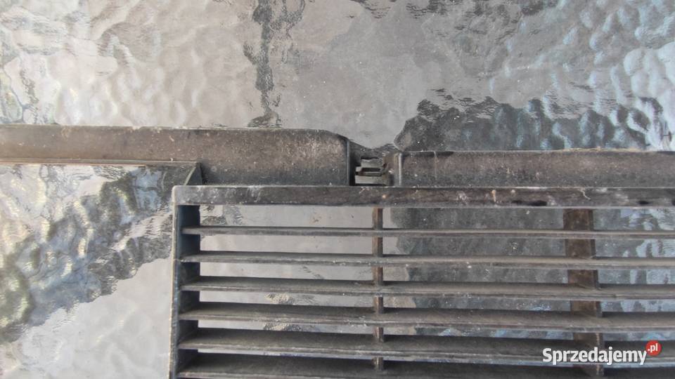 Atrapa grill VW Passat B1 osobowe Cieszyn