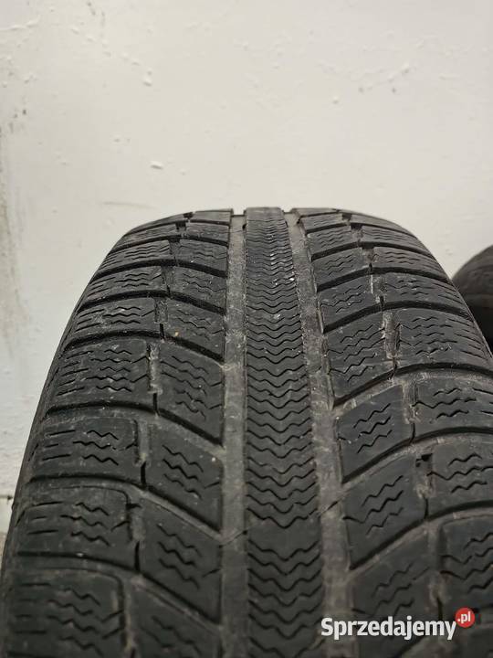 Para Opony zimowe Michelin 22555R16