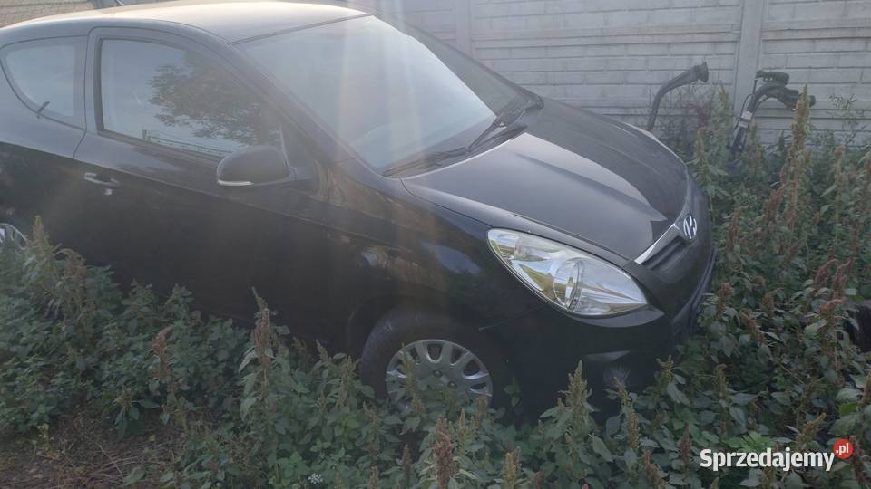 HYUNDAI I20 14 crdi 3 drzwiowy na części Kielce sprzedam