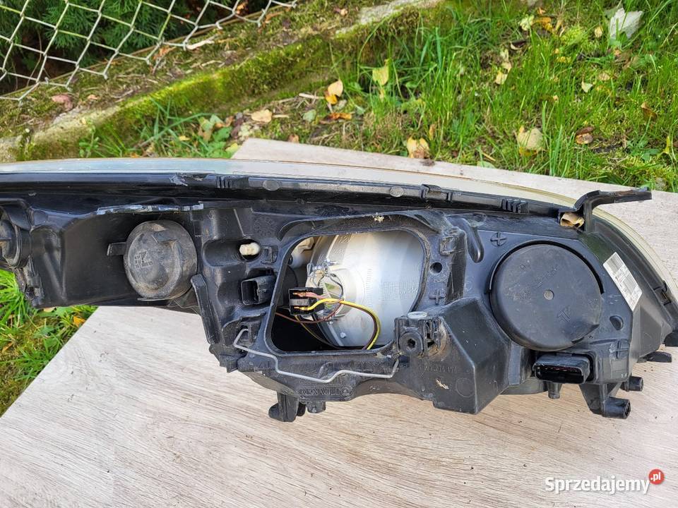 Renault Megane III Lampa przód lewa WYSYŁKA Pobiedziska