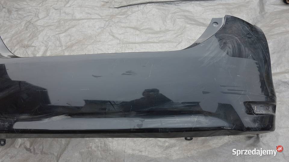 TOYOTA COROLLA E18 E16 2013 ZDERZAK TYL TYLNY śląskie Ruda Śląska