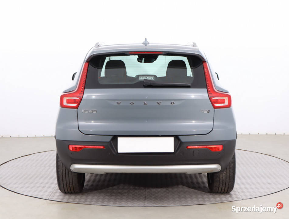 Volvo XC40 T2 Piaseczno