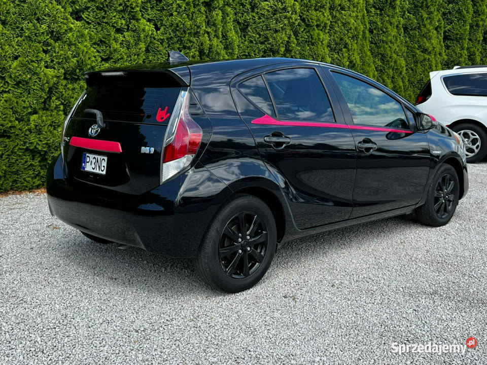Toyota Prius PRIUS C 15 Hybryda IV 20152023 Baranowo sprzedam