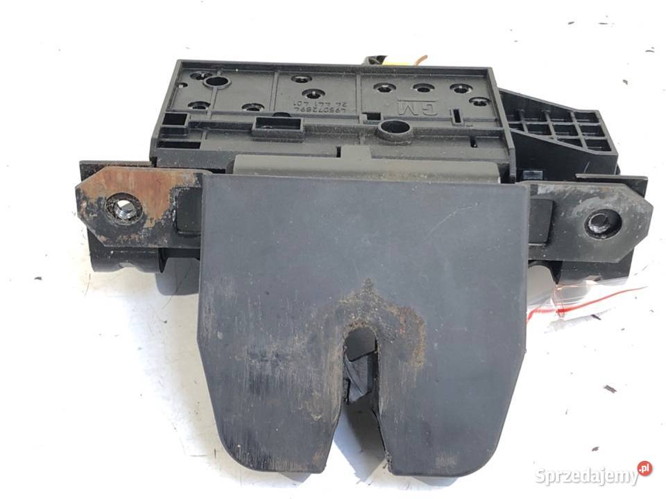 ZAMEK KLAPY TYŁ OPEL SIGNUM Kombi 24441401 0308 osobowe