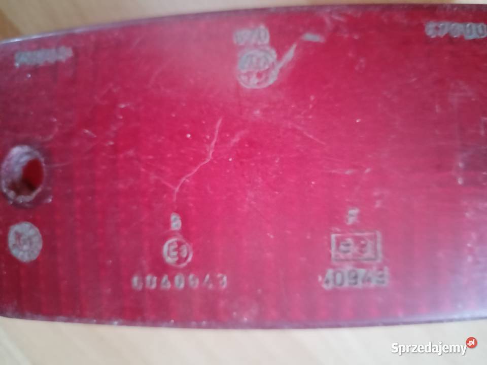 Fiat 125p Stary typ Klosz lampy tył czerwony Tarnobrzeg
