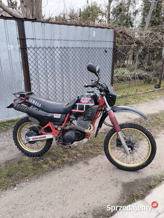 Yamaha XT600 na chodzie z papierami do mazowieckie