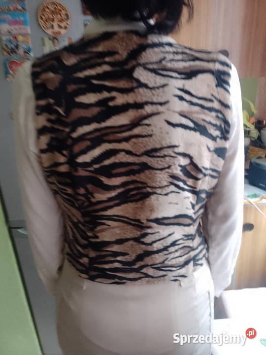 38M Futrzana Kamizelka Garniturowa z Londynu Odzież damska Kraków