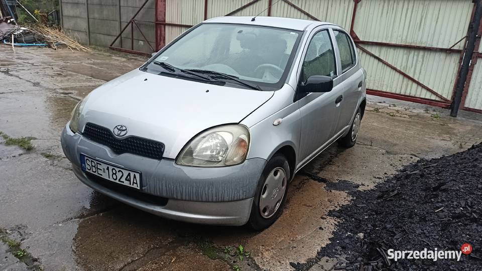 Toyota Yaris 10 1999 1400 200300km śląskie